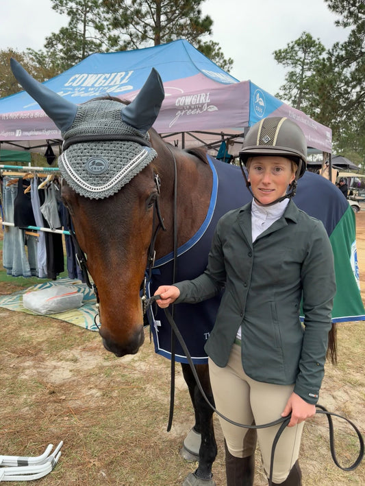 Charcoal Horse Bonnet