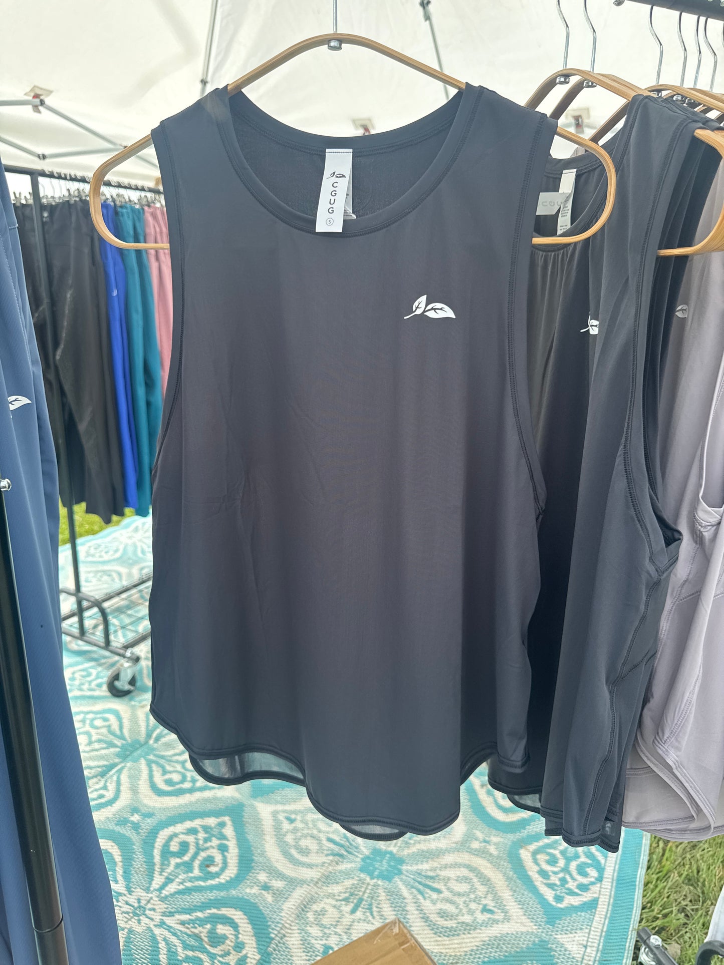 Black Give-a-flow Tank