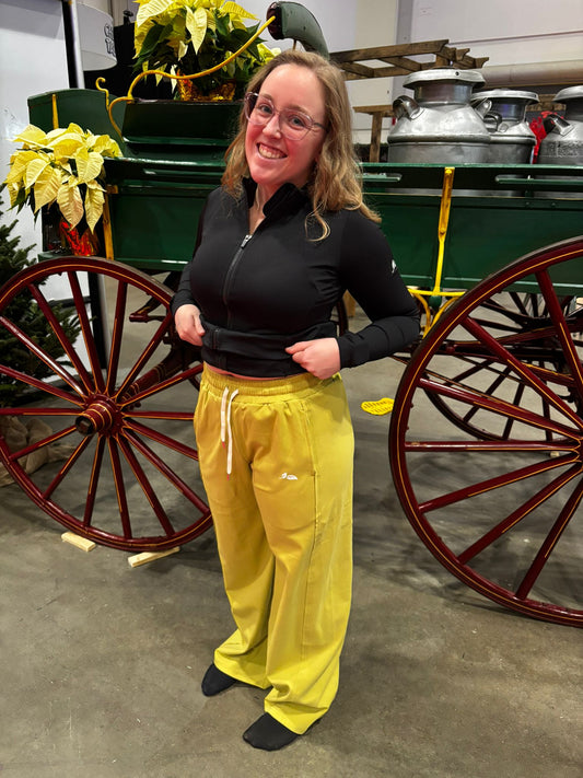 Pistachio Paddock Flair